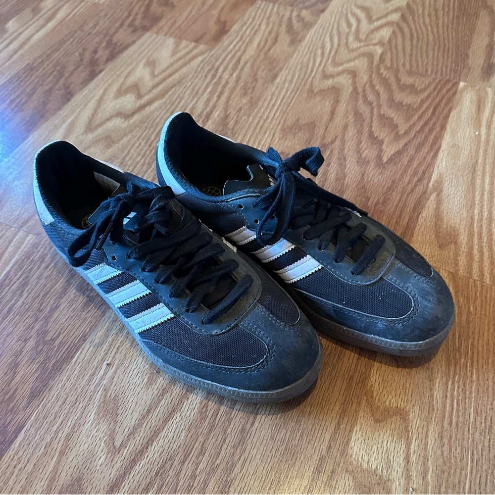 Velosamba Clipless Cycling Shoe